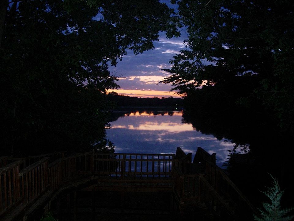 1st image of 40 Maple Cir
