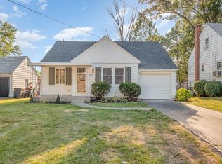 6887 Warder Dr, Cincinnati, OH 45224