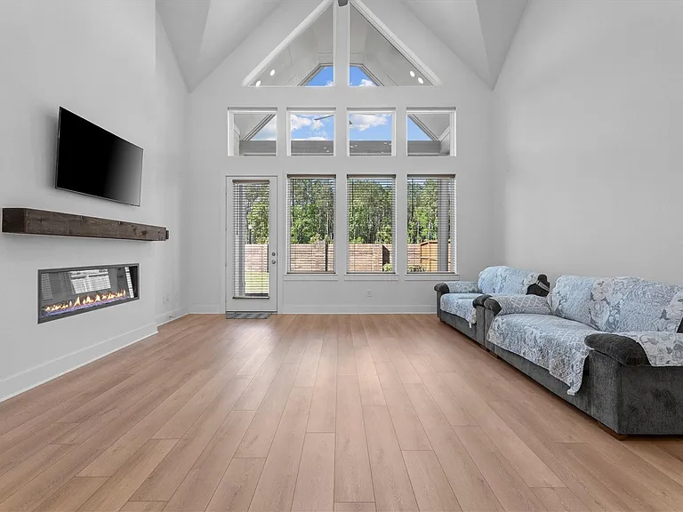 5030 Valley Wind Ct — Photo 13