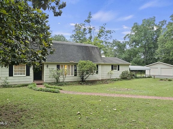 2nd image of 529 Peterson Ln