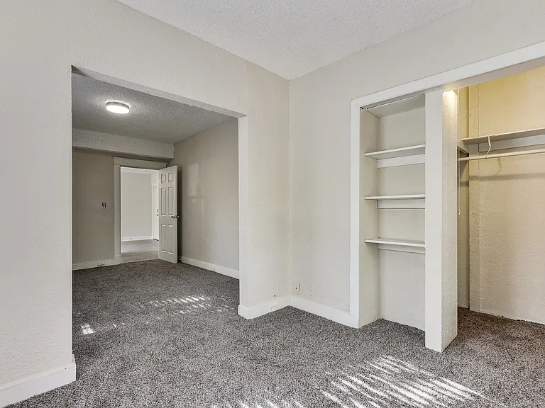 4111-4113 Walnut St — Photo 1