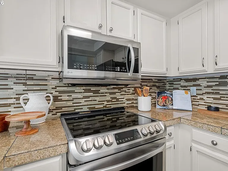 14632 SW Grayling Ln — Photo 9