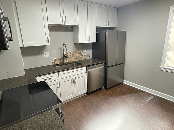 4th image of 3605 Saint Nicholas Ave