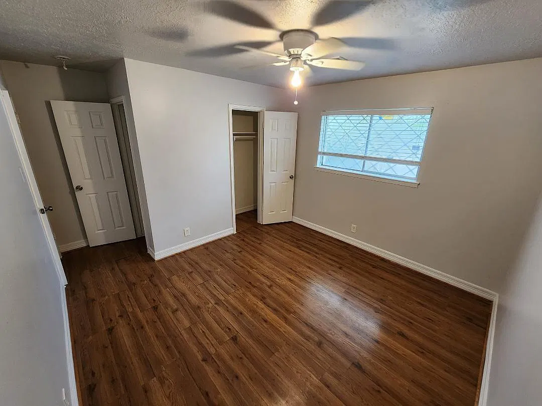 3 bed, 2.0 bath, 1478 sqft, $1,750 — Photo 4