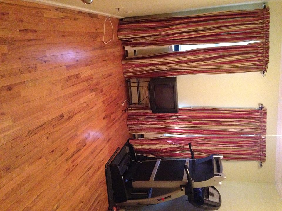 1st image of 218 Columbia St