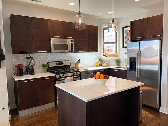 5th image of 805 W Bradley Pl #3