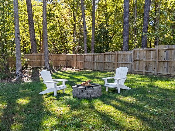 2nd image of 3720 Mitchell Rd