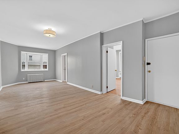 5th image of 4 Amackassin Ter APT 1