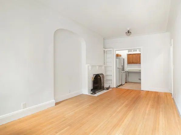 29 Perry Street image 4 of 13