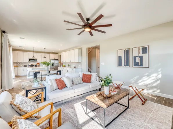 101 Plumbago Lane, Marble Falls, TX 78654