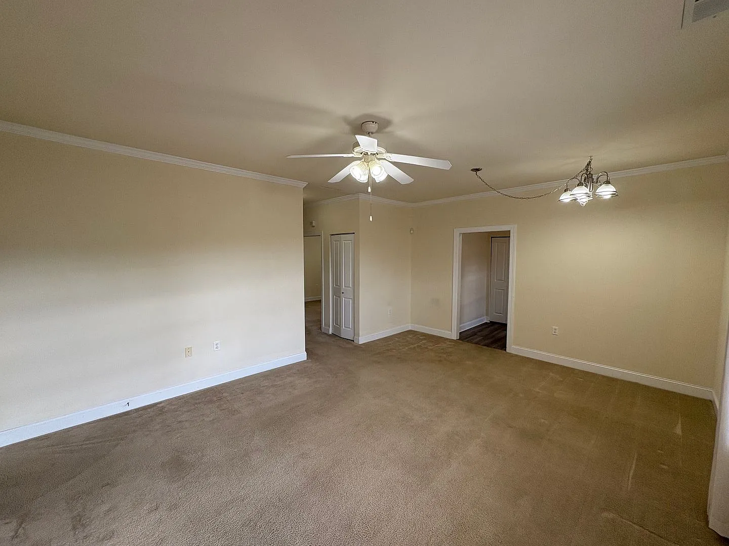 For Rent — Photo 3