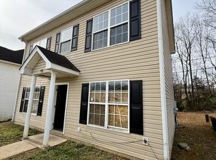 3746 Glenwood Dr, Charlotte, NC 28208