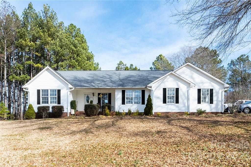 2746 McCraw Rd, Mooresboro, NC 28114 Zillow