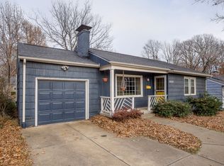 4910 W 70th Ter, Prairie Village, KS 66208