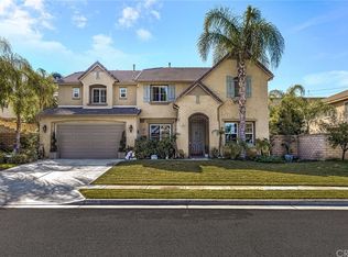 188 Chatam Cir, Corona, CA 92879