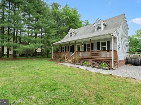 17 White Pine Ct, Aylett, VA 23009