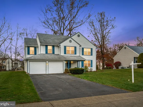 106 Brantford Cir, Horsham, PA 19044