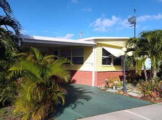 4215 Meadow View Dr, Boynton Beach, FL 33436