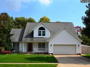 8200 Garnet Ave NE, Canton, OH