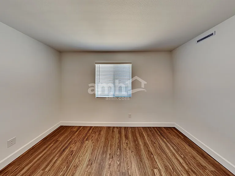 9122 Ribbon Meadow Ct — Photo 8