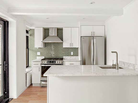 4th image of 54 E 4th St #1