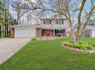 7605 Carolling Way, Indianapolis, IN 46237