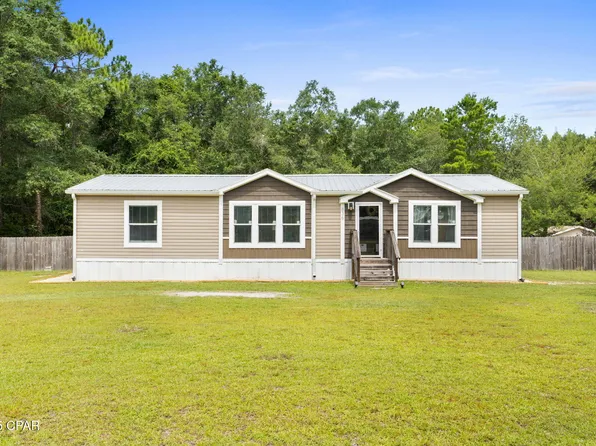 836 Phillips Dr, Freeport, FL 32439