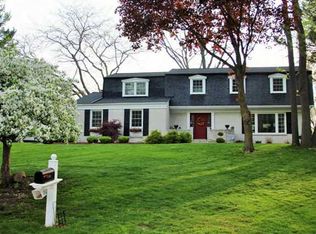 2931 Plumbrook Rd, Maumee, OH 43537