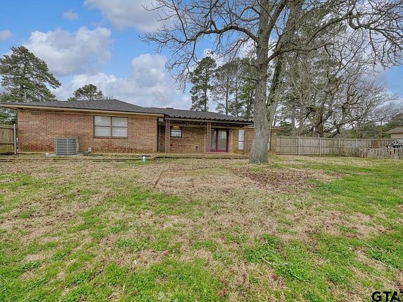 4th image of 4161 County Road 191 E