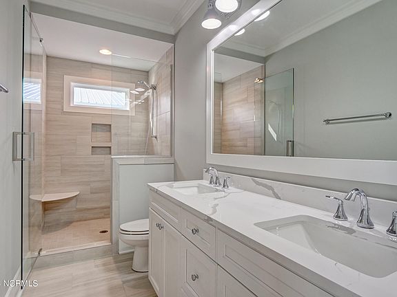 4th image of 1600 Swordfish Ln #A