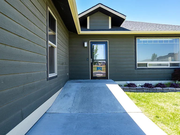 1648 S Beaumont Dr — Photo 3