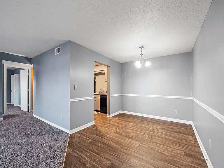 Huntley Ridge Townhomes — Photo 24