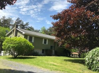 7326 Country Hills Dr, Huntingdon, PA 16652