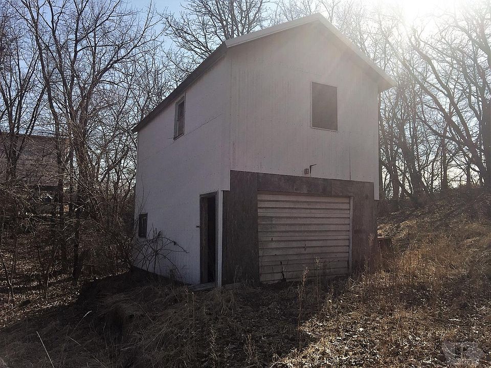 2nd image of 4279 Woodland Hills Dr