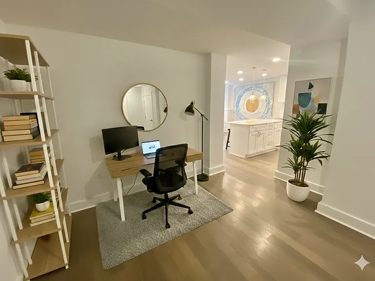 1820 Clydesdale Pl NW #6 — Photo 3