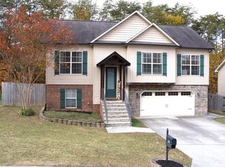 7107 Grizzly Creek Ln, Powell, TN 37849