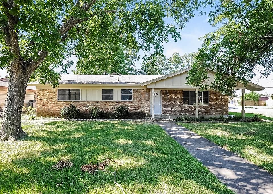 1st image of 316 Lawana Dr