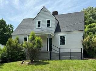 910 Myrtle Rd, Martinsville, VA 24112