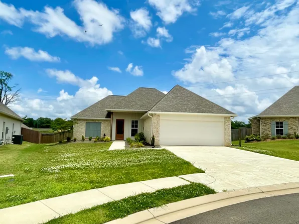 502 Black Cherry Cv, Canton, MS 39046