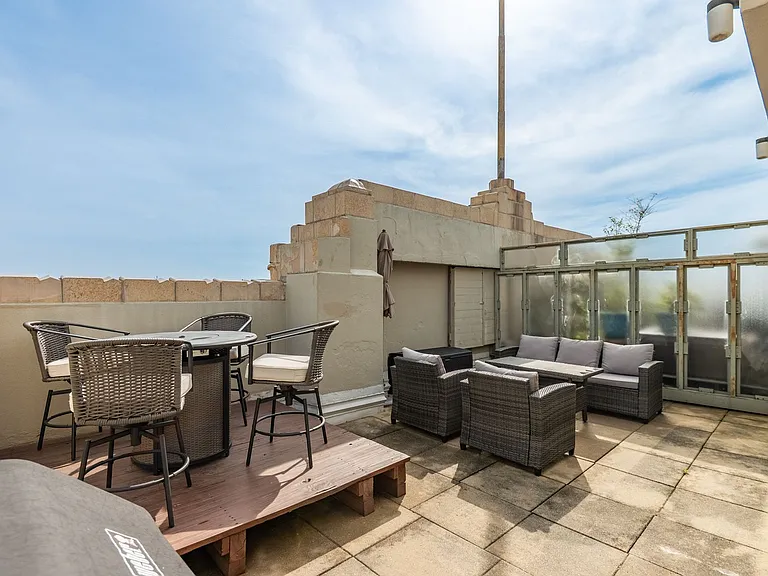 103 W Main St #301 — Photo 21