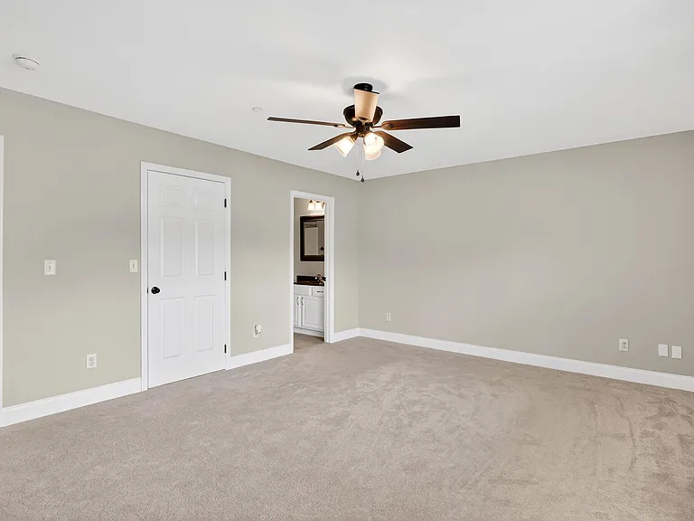 1109 Maple Tree Ln — Photo 22