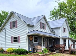 W5168 Lake Rd, Greenwood, WI 54437