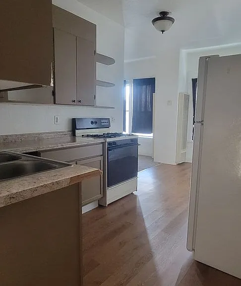 434-502 W Main St — Photo 8