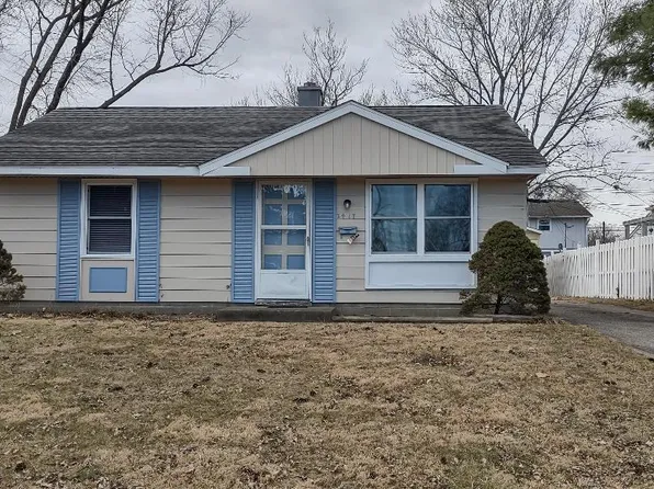 2417 Shasta Dr, Lafayette, IN 47909