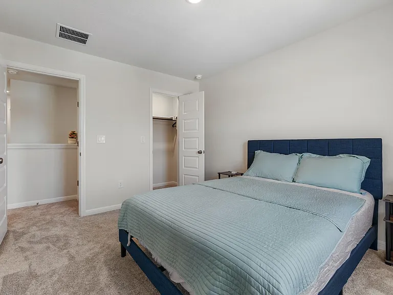 8306 Haflinger Dr — Photo 35