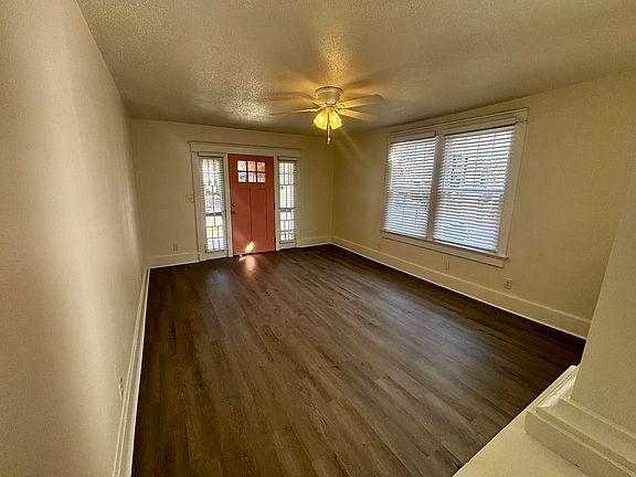 3rd image of 6222 S Tonti St