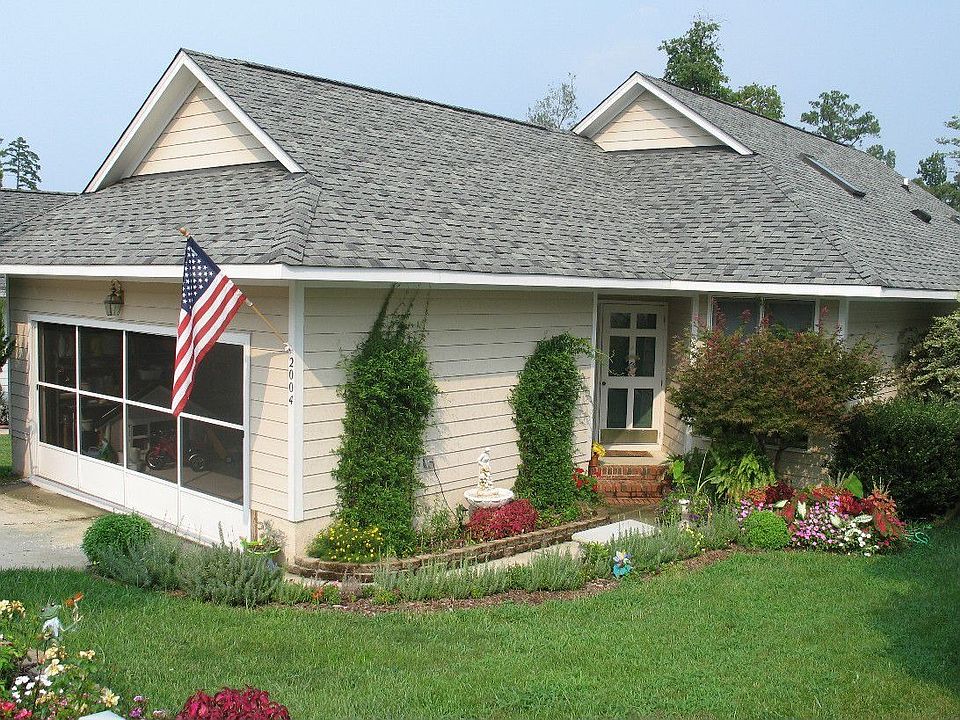 Front view.