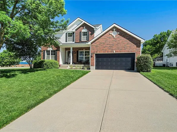 502 Pershing Ave, Liberty, MO 64068