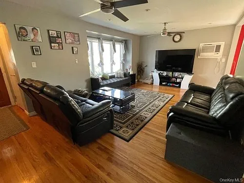 54 Camden Pl Photo 1