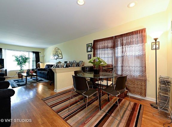 5th image of 6112 N Oakley Ave